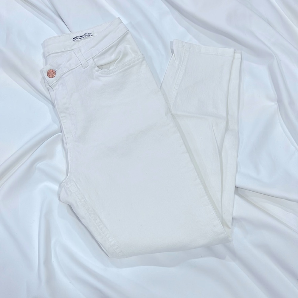 Women' DeFacto High Rise Anke Super Skinny Jeans | Size: EU 42 | Color: White